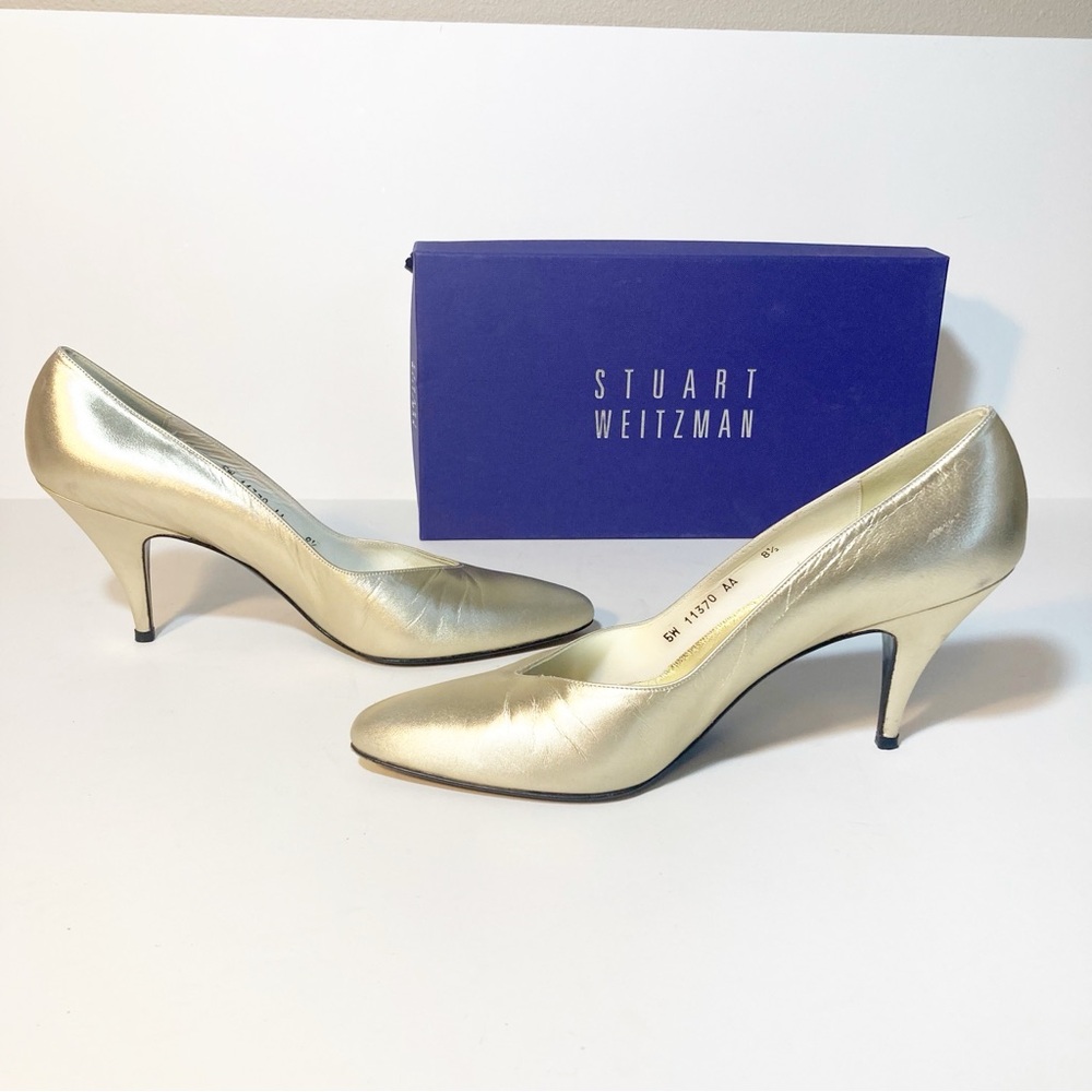 Stuart Weitzman Gold Leather Heels Stiletto Metallic Closed Toe Pumps Size 8.5 A